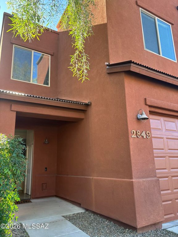 2849 N Silkie Place, Tucson, AZ 85719