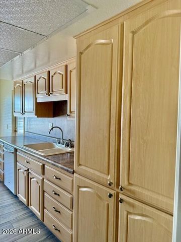 15430 N BOWLING GREEN Drive, Sun City, AZ 85351