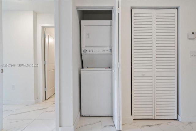 420 SW 7th Ave 204, Miami, FL 33130