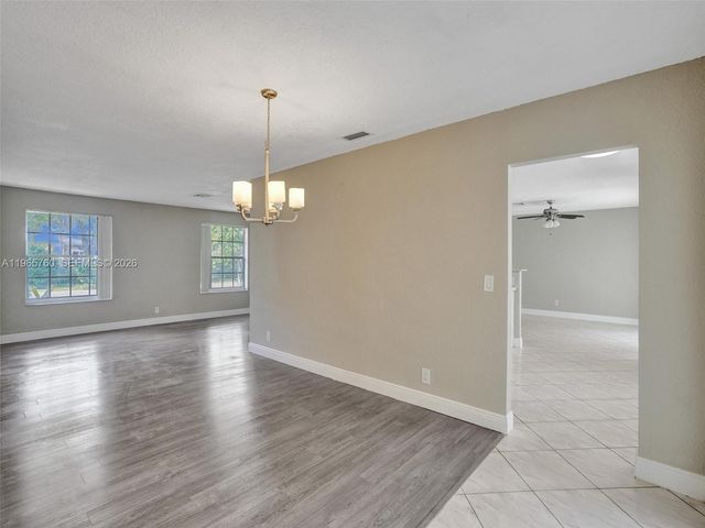 4330 NW 8th St, Plantation, FL 33317