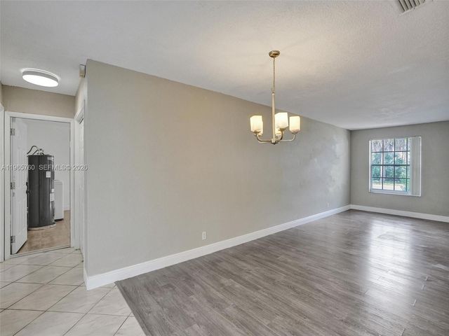 4330 NW 8th St, Plantation, FL 33317