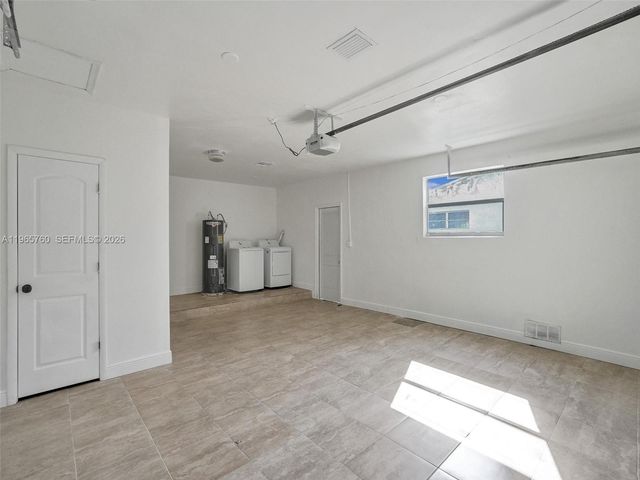 4330 NW 8th St, Plantation, FL 33317