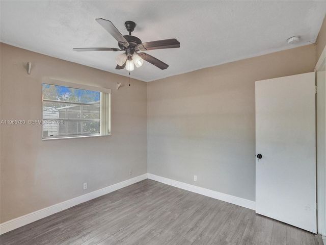 4330 NW 8th St, Plantation, FL 33317