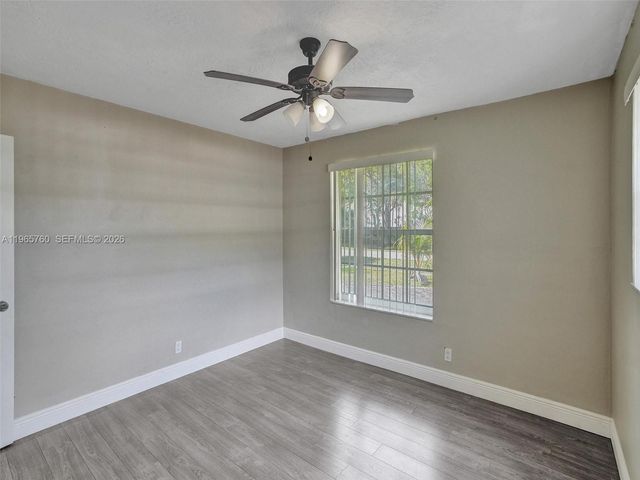 4330 NW 8th St, Plantation, FL 33317