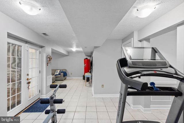 9 RED GRANITE CT, Gaithersburg, MD 20877
