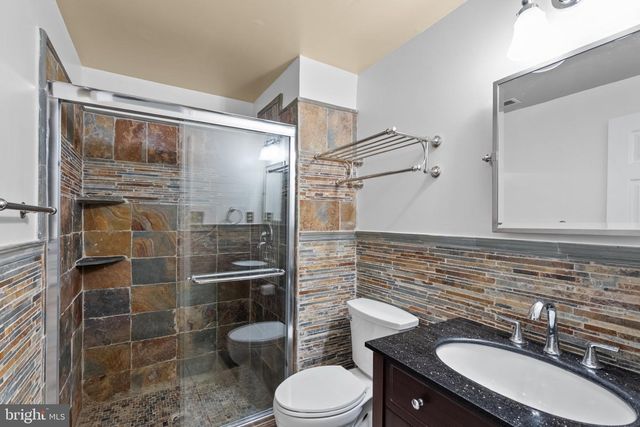 9 RED GRANITE CT, Gaithersburg, MD 20877