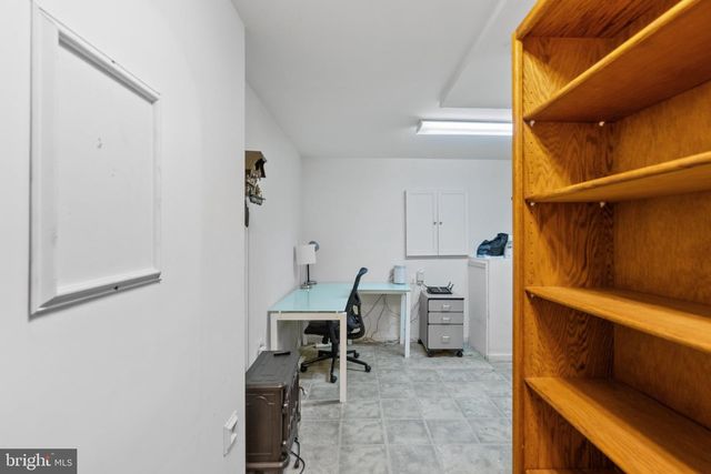 9 RED GRANITE CT, Gaithersburg, MD 20877