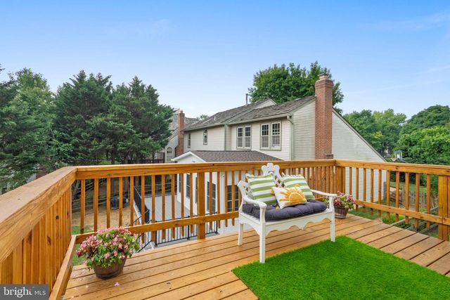 9 RED GRANITE CT, Gaithersburg, MD 20877