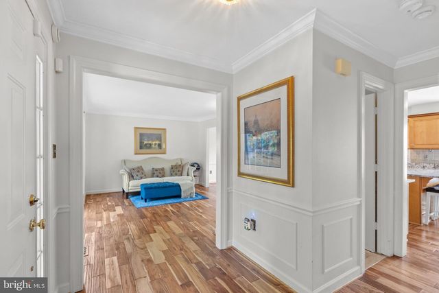9 RED GRANITE CT, Gaithersburg, MD 20877