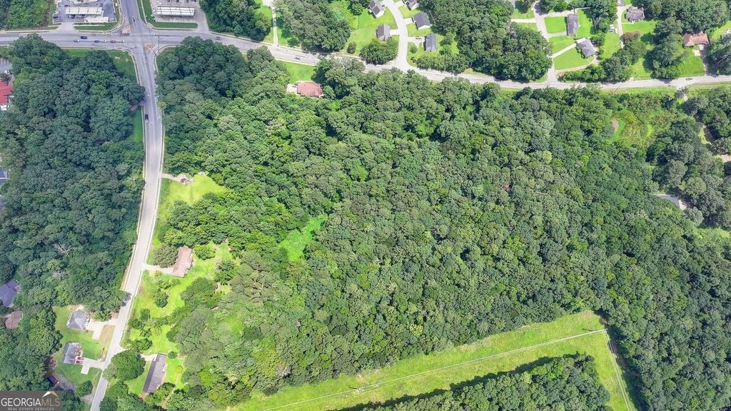 3825 Panthersville Road, Ellenwood, GA 30294