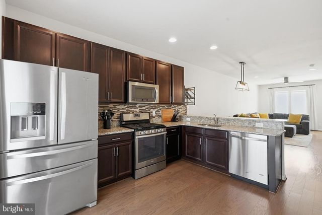 17008 HOSKINS WAY, Dumfries, VA 22026