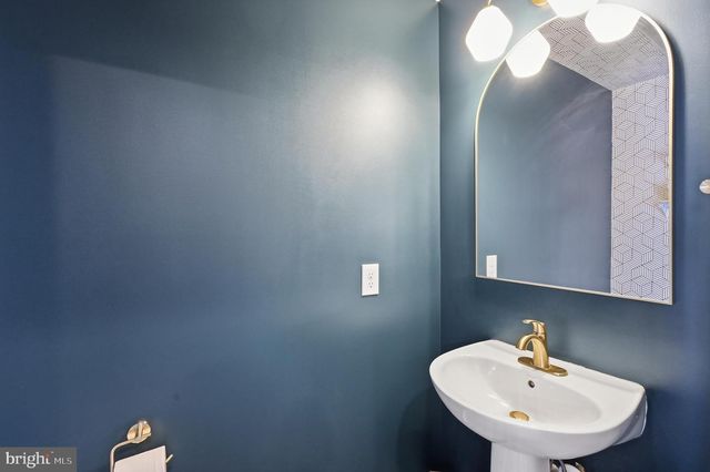 17008 HOSKINS WAY, Dumfries, VA 22026