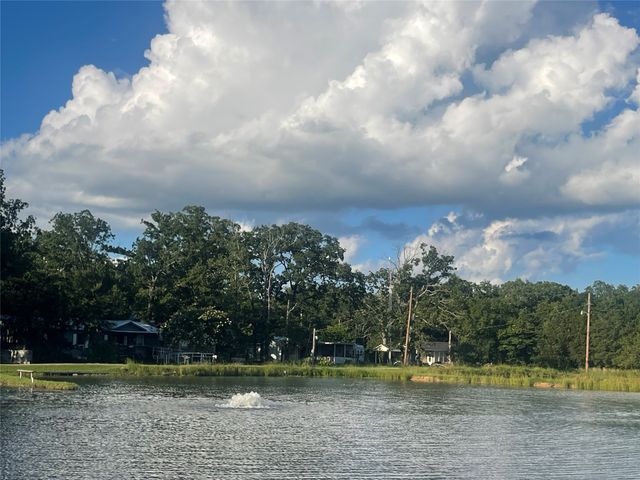 1902 Private Road 3344, Greenville, TX 75402