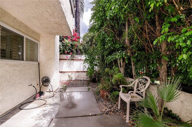 4321 Matilija Avenue 1, Sherman Oaks, CA 91423