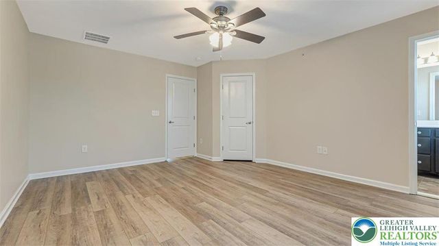 10 White Rose Lane, Palmer Twp, PA 18045