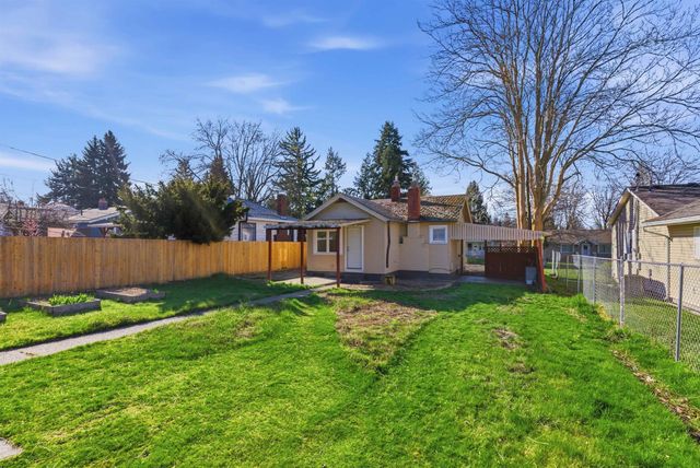 3424 W Providence Ave, Spokane, WA 99205