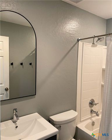 700 Swan Point Marina Road, Seadrift, TX 77983