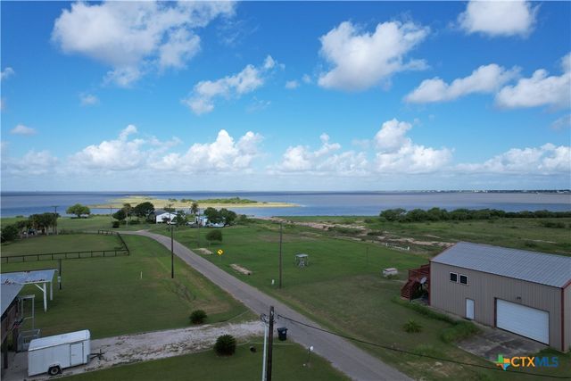 700 Swan Point Marina Road, Seadrift, TX 77983