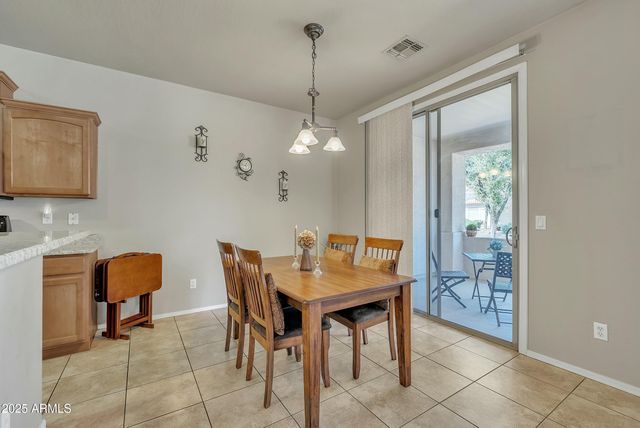 2600 E SPRINGFIELD Place 58, Chandler, AZ 85286