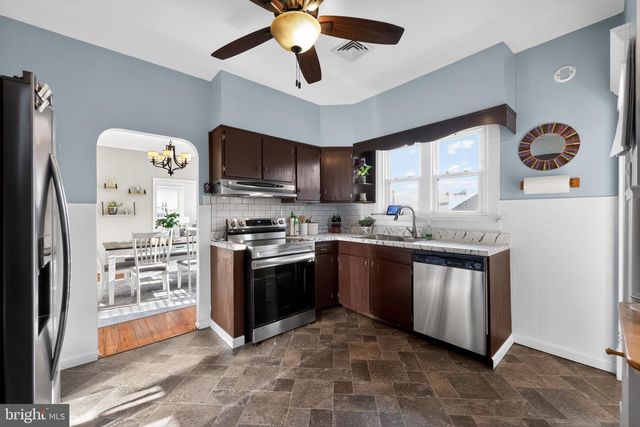 1907 PERSHING AVE, Morton, PA 19070