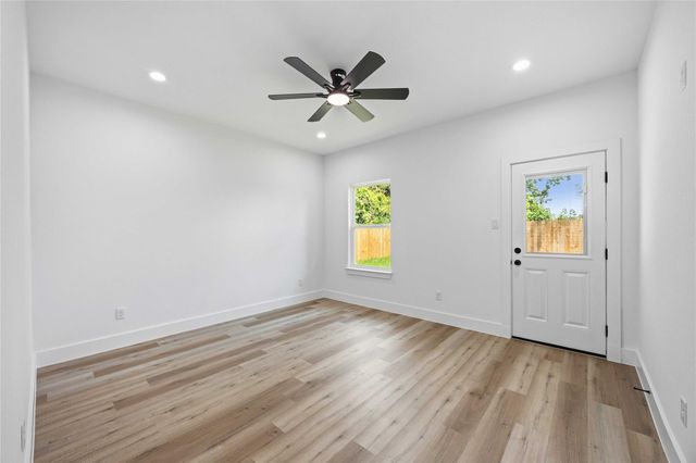 8531 Rinn Street A, Houston, TX 77078