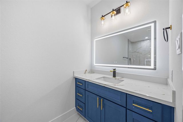 8531 Rinn Street A, Houston, TX 77078