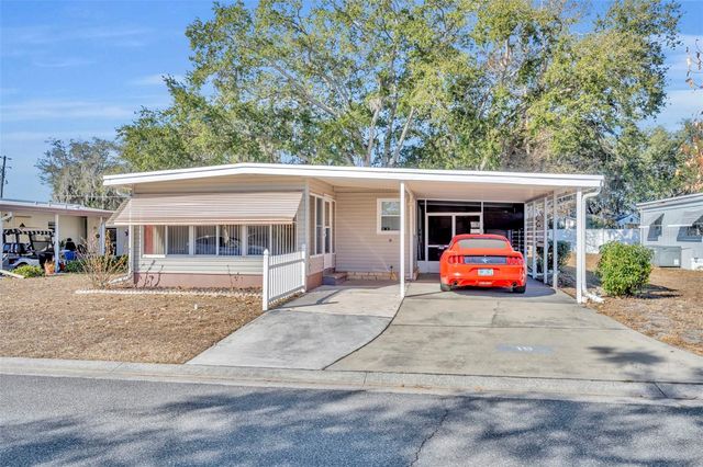 19 HAWAIIAN WAY, Leesburg, FL 34788