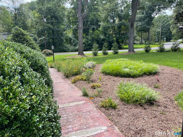 277 Drummond Road, Orange, CT 06477