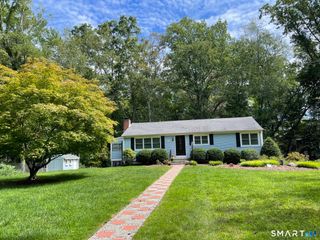 277 Drummond Road, Orange, CT 06477