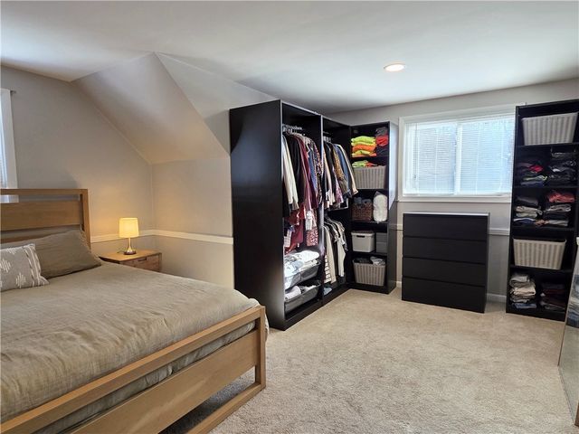 2847 Shamrock Dr, Hampton, PA 15101