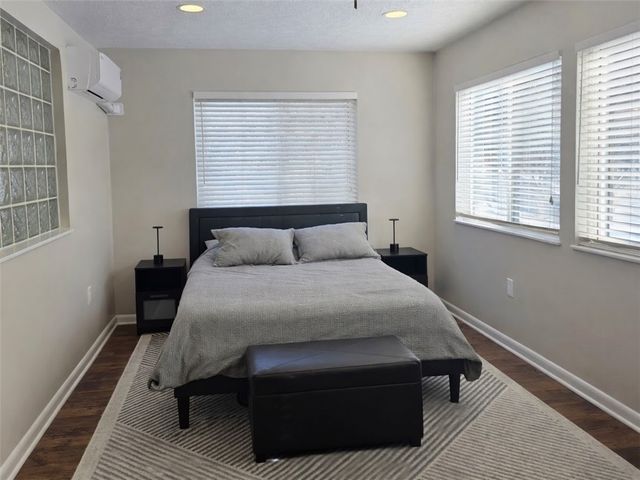 2847 Shamrock Dr, Hampton, PA 15101