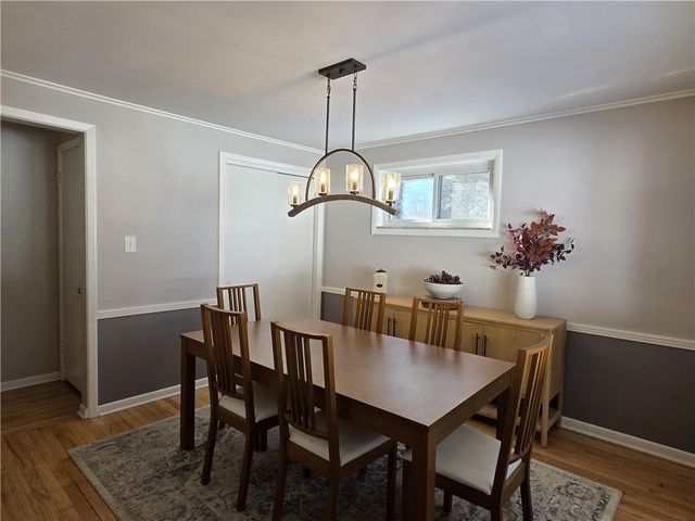 2847 Shamrock Dr, Hampton, PA 15101