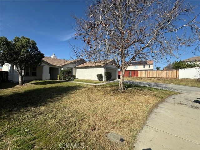 2070 Dayflower Court, Perris, CA 92571