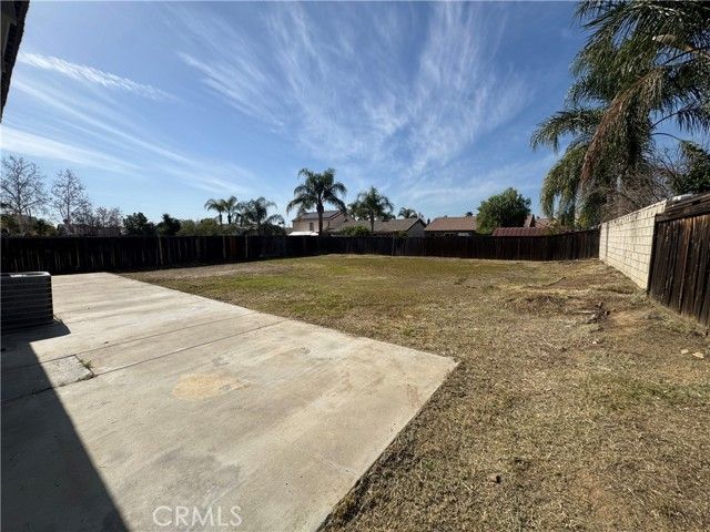 2070 Dayflower Court, Perris, CA 92571