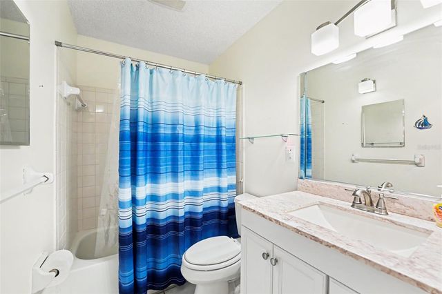 5980 80TH STREET N 303, St Petersburg, FL 33709