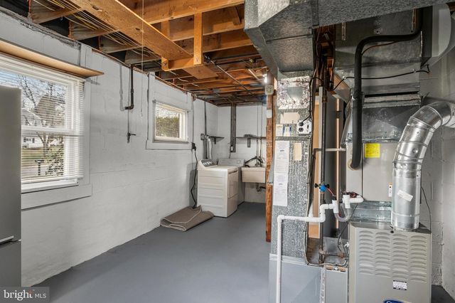 12425 PRETORIA DR, Silver Spring, MD 20904