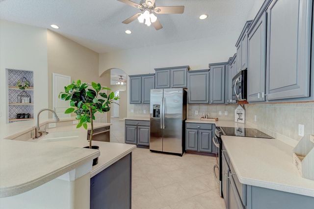 2624 FAWNLAKE TRAIL, Orlando, FL 32828