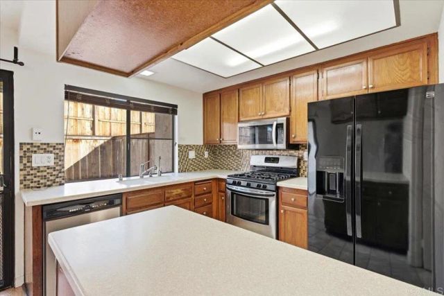 1651 S Juniper Street 137, Escondido, CA 92025