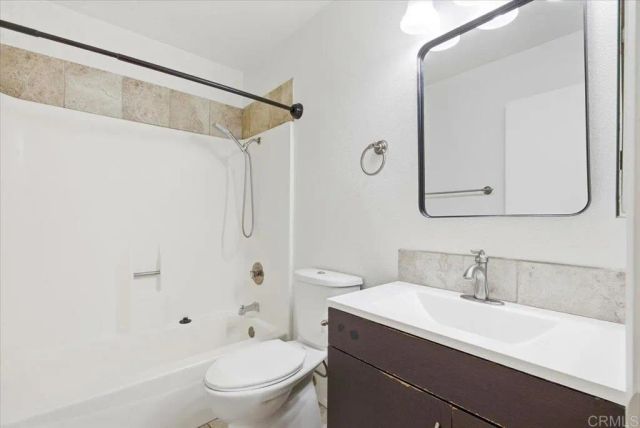 1651 S Juniper Street 137, Escondido, CA 92025