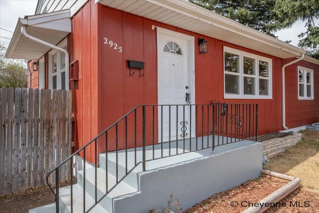 2925 HOLLY CT, Cheyenne, WY 82001