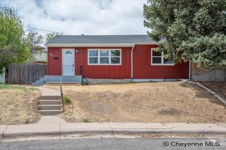 2925 HOLLY CT, Cheyenne, WY 82001