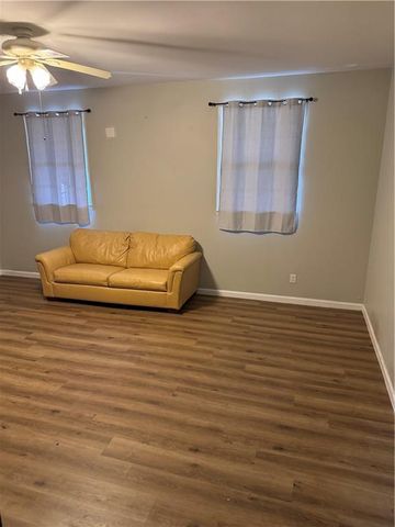 909 Clarks Bluff Road, Kingsland, GA 31548