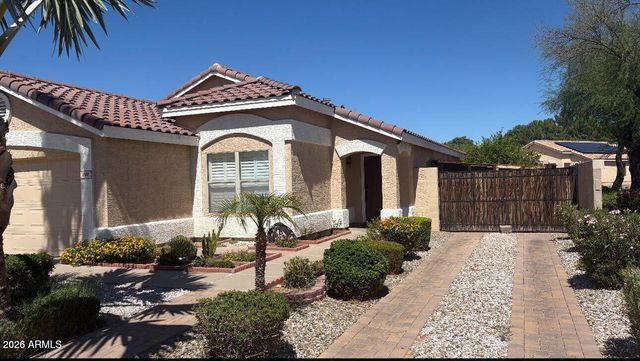 1108 E PINTO Drive, Gilbert, AZ 85296