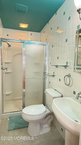 138 10th Avenue, Seaside Park, NJ 08752