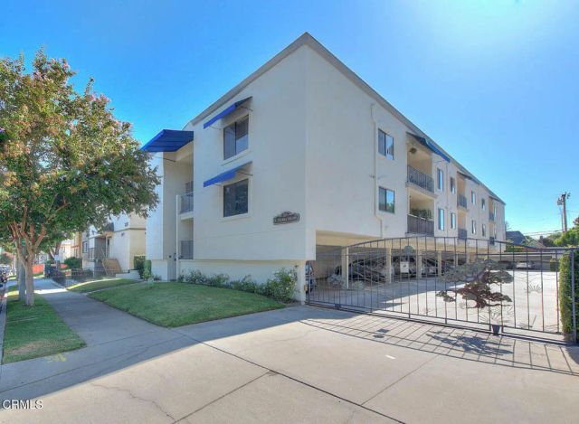 285 S Sierra Madre Boulevard E, Pasadena, CA 91107