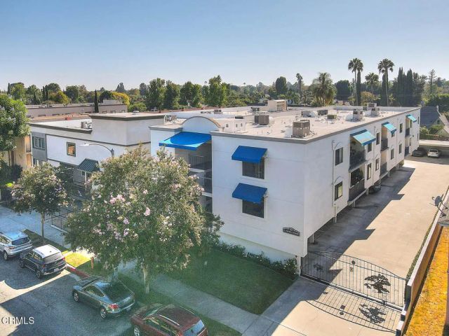 285 S Sierra Madre Boulevard E, Pasadena, CA 91107