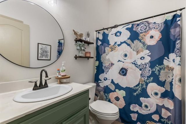 3902 SW Stonefield Street, Bentonville, AR 72713