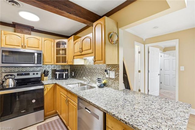 105 Briar Creek Manor, Lewisville, NC 27023