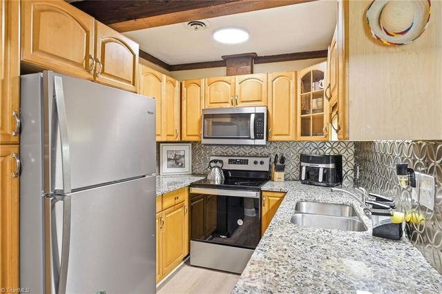 105 Briar Creek Manor, Lewisville, NC 27023