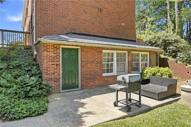 105 Briar Creek Manor, Lewisville, NC 27023